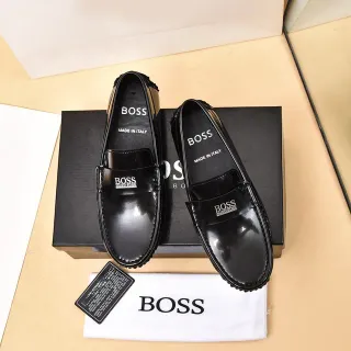 Hugo Boss Loafer de Cuero Charol Negro