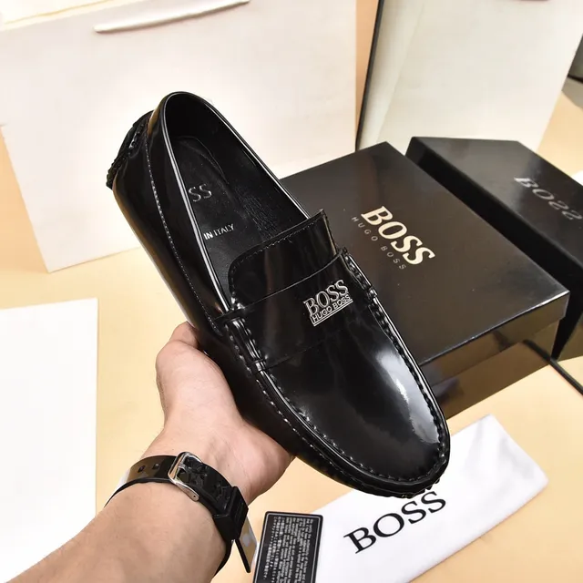 Hugo Boss Loafer de Cuero Charol Negro 6