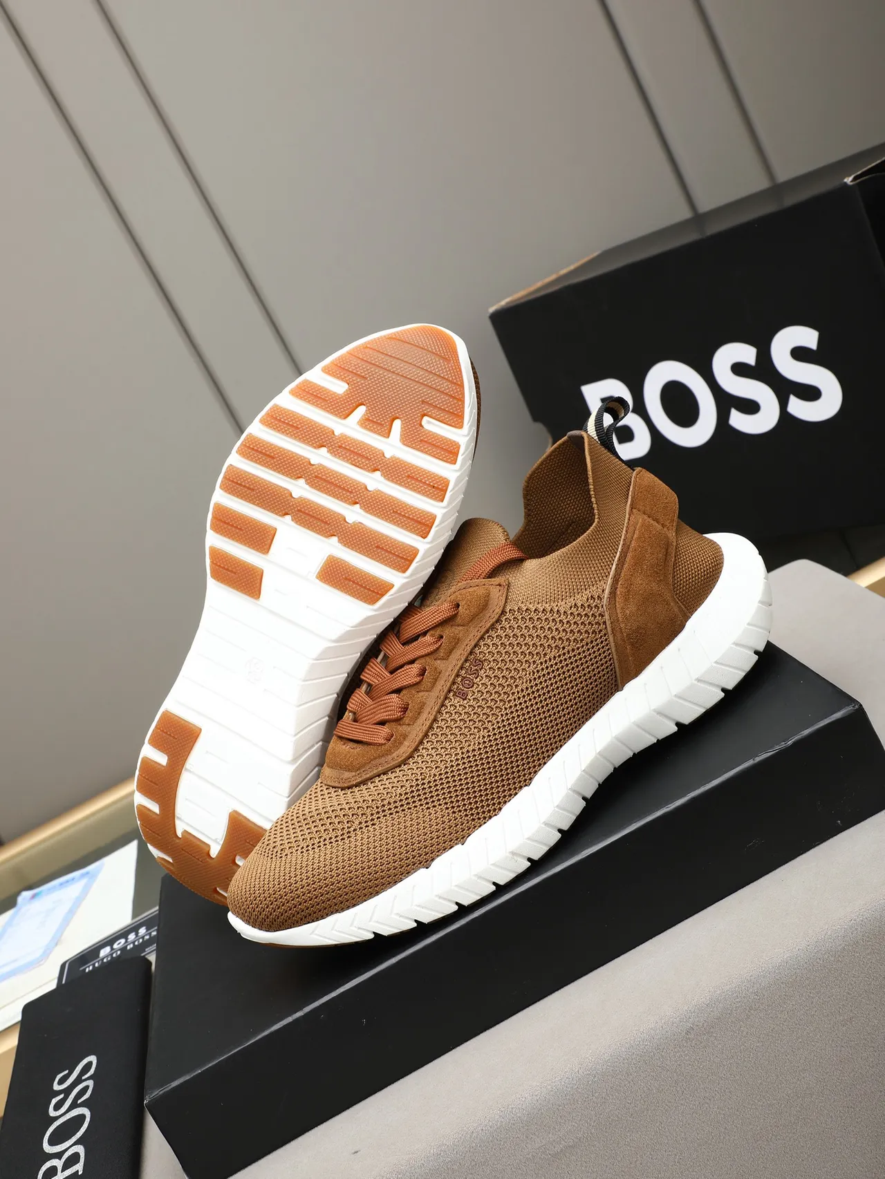 Hugo Boss Zapatillas Lifestyle Marrón de punto y ante 4