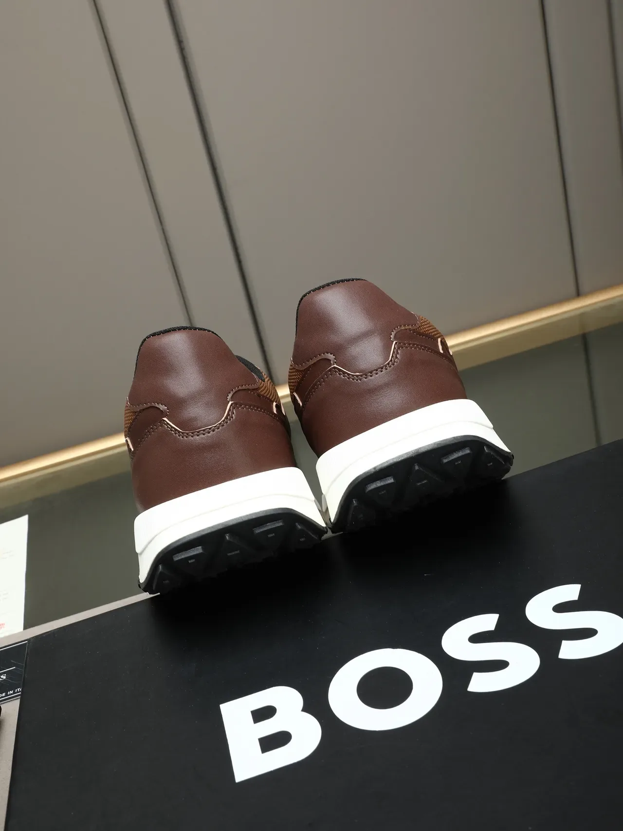 Hugo Boss Baskets chunky hybrides cuir-mesh marron 3