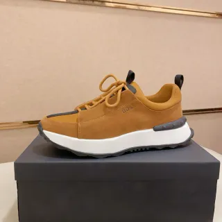 Hugo Boss Chaussures lifestyle en daim marron blanc à semelle plateforme chunky