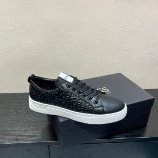 Hugo Boss 压印花押黑白生活方式运动鞋