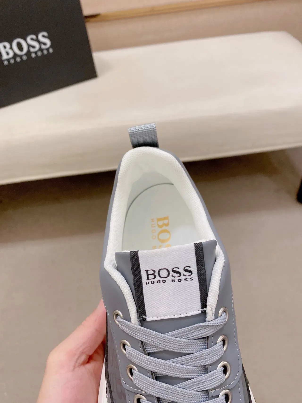 Hugo Boss Gris Monograma Embossado Zapatilla Lifestyle 6
