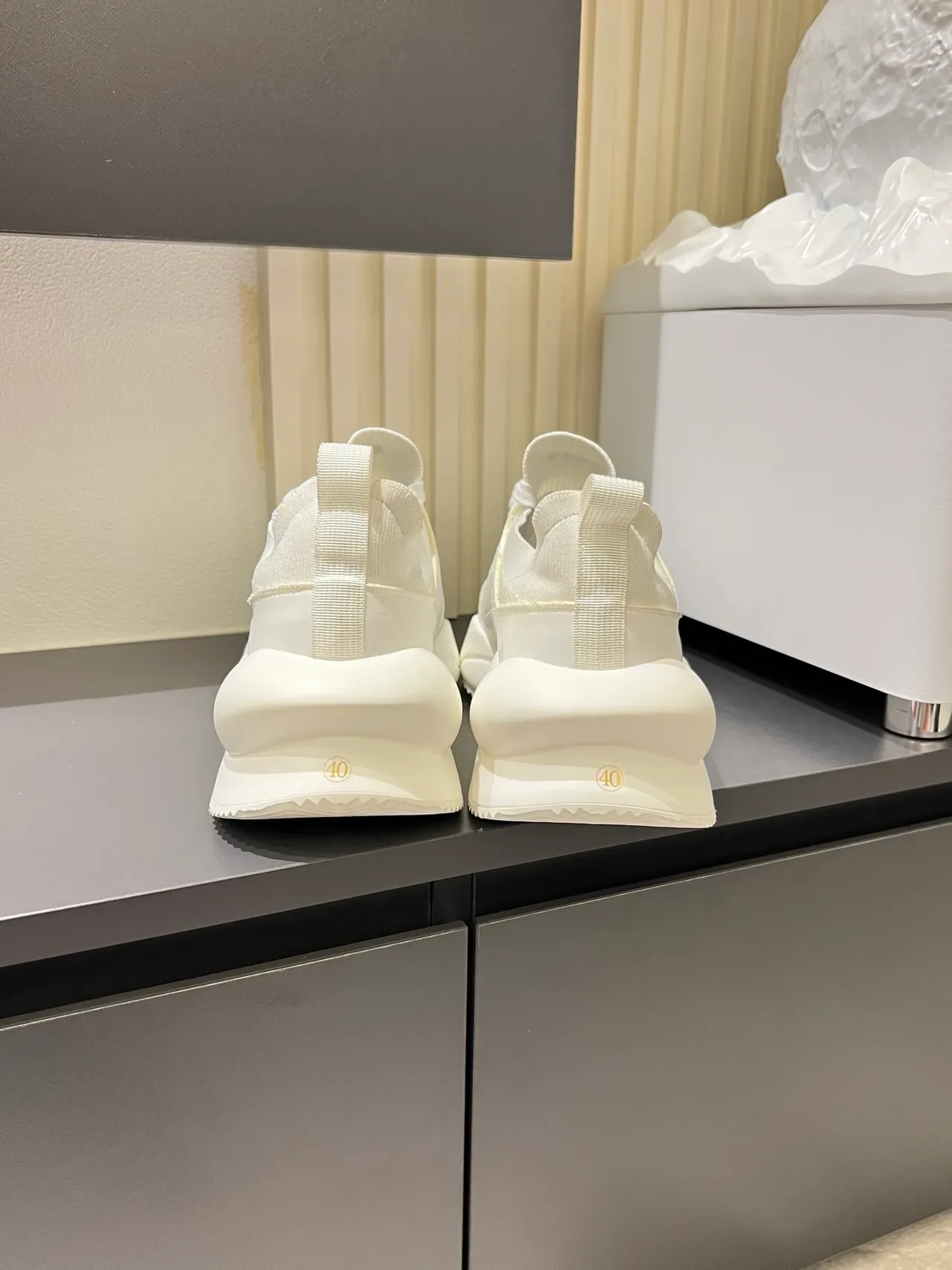 Hugo Boss 白色针织厚底运动鞋 2