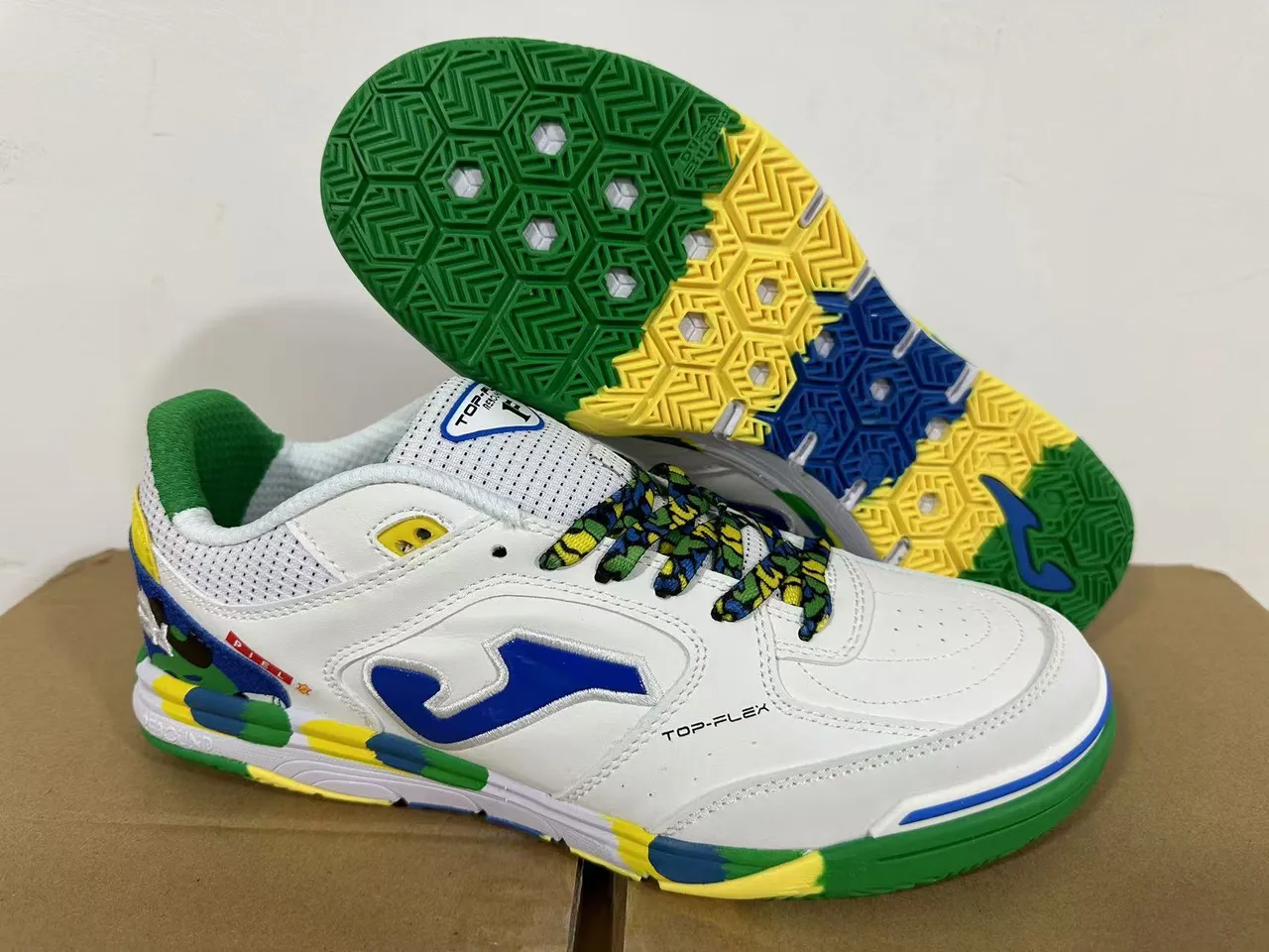 Joma Top-Flex أحذية رياضية أسلوب حياة أبيض نيون أصفر تيل 7