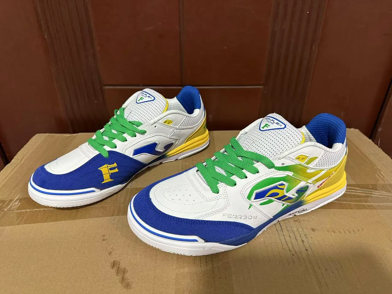 Joma Top-Flex أحذية رياضية أسلوب حياة أبيض نيون أصفر تيل 20