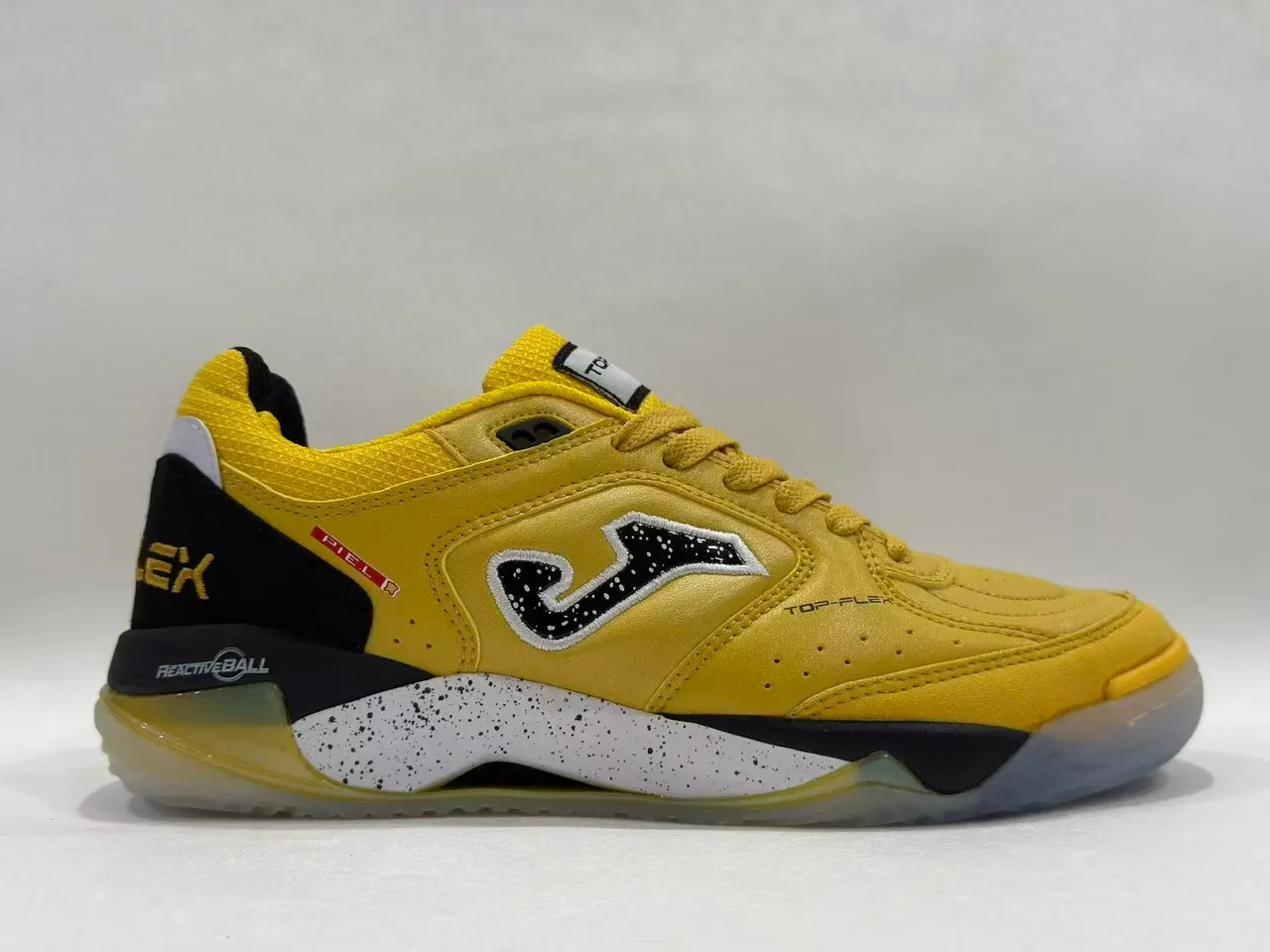 Joma Top-Flex Yellow Black Leather-and-Mesh Upper Sneakers 11
