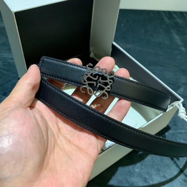 Loewe Anagram কালো চামড়ার বেল্ট 4