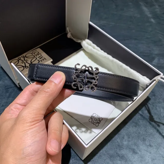 Loewe Anagram কালো চামড়ার বেল্ট 7