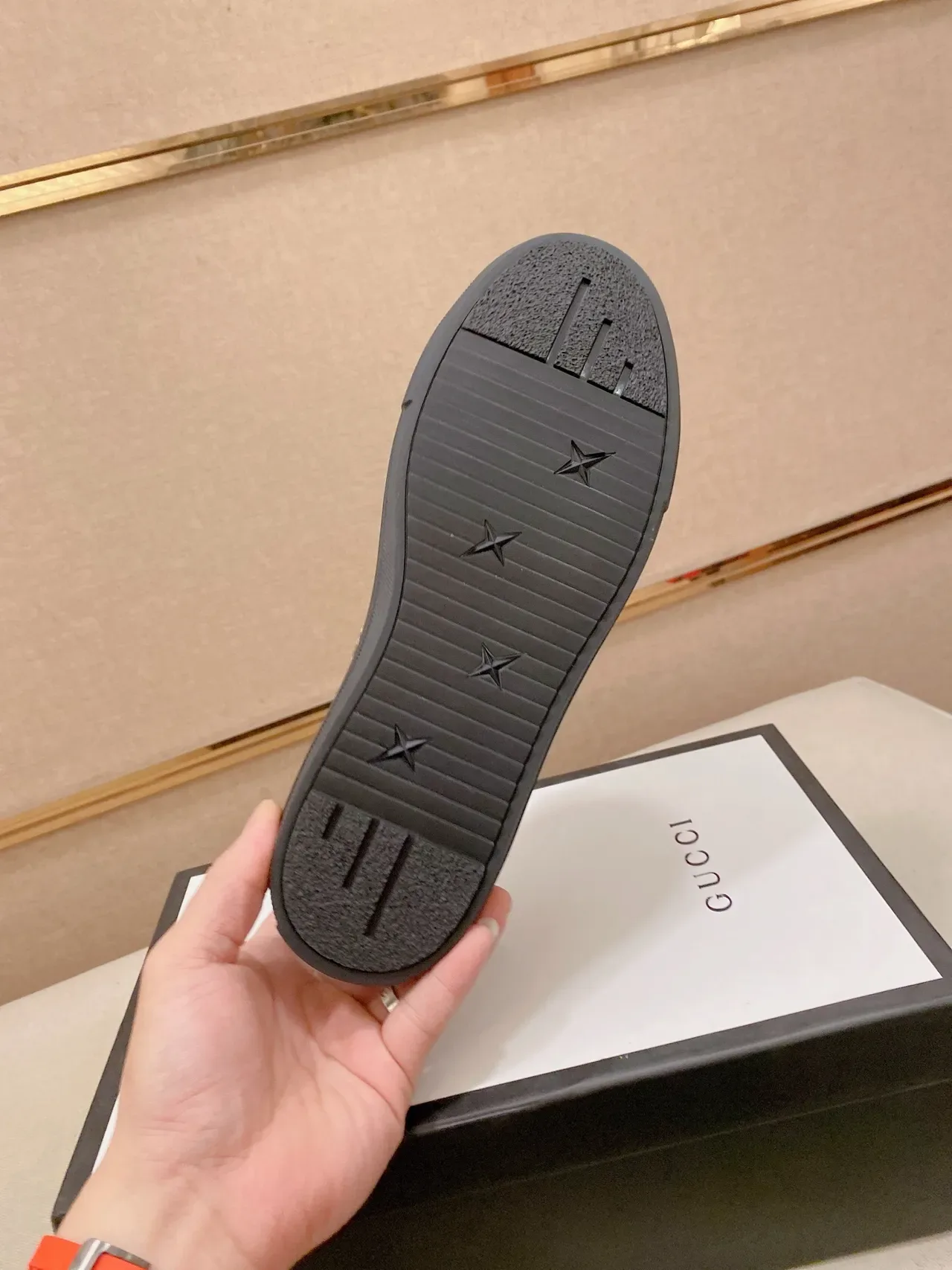 Loewe Flow Runner Black and White Anagram Print Zapatillas Lifestyle 2