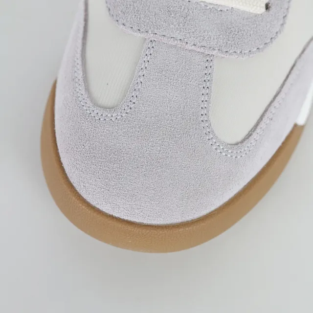 Loewe Flow Runner Off-White and Gray sneakers lifestyle 5