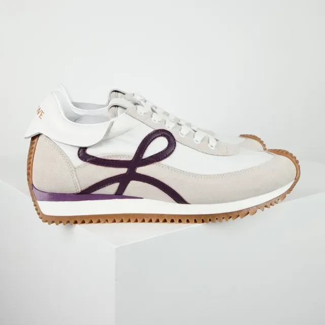 Loewe Flow Runner सफेद भूरे बैंगनी Anagram लाइफस्टाइल स्नीकर्स 3