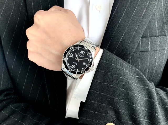 Longines Hydroconquest 黑色表盘 不锈钢 机械腕表 8