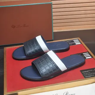 Loro Piana Croc-Embossed Navy and White Pantufla