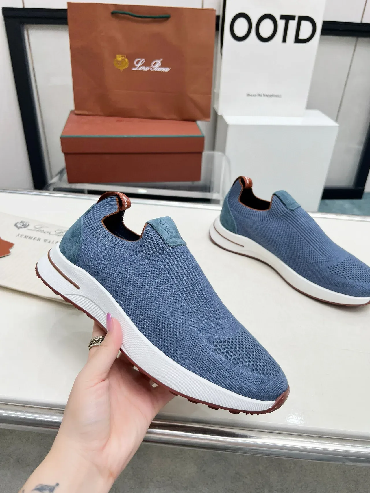 Loro Piana Summer Walk حذاء رياضي أسلوب حياة أزرق من الخيط سهل الارتداء 2