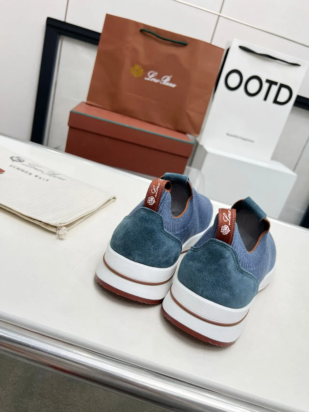 Loro Piana Summer Walk حذاء رياضي أسلوب حياة أزرق من الخيط سهل الارتداء 6