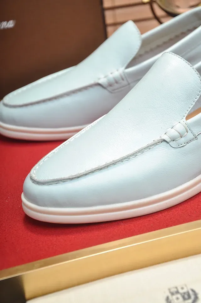 Loro Piana Summer Walk Mocassins en Cuir Off-White 3