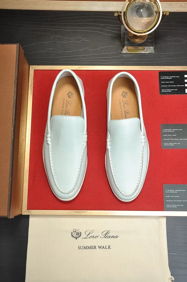 Loro Piana Summer Walk Mocassins en Cuir Off-White 8