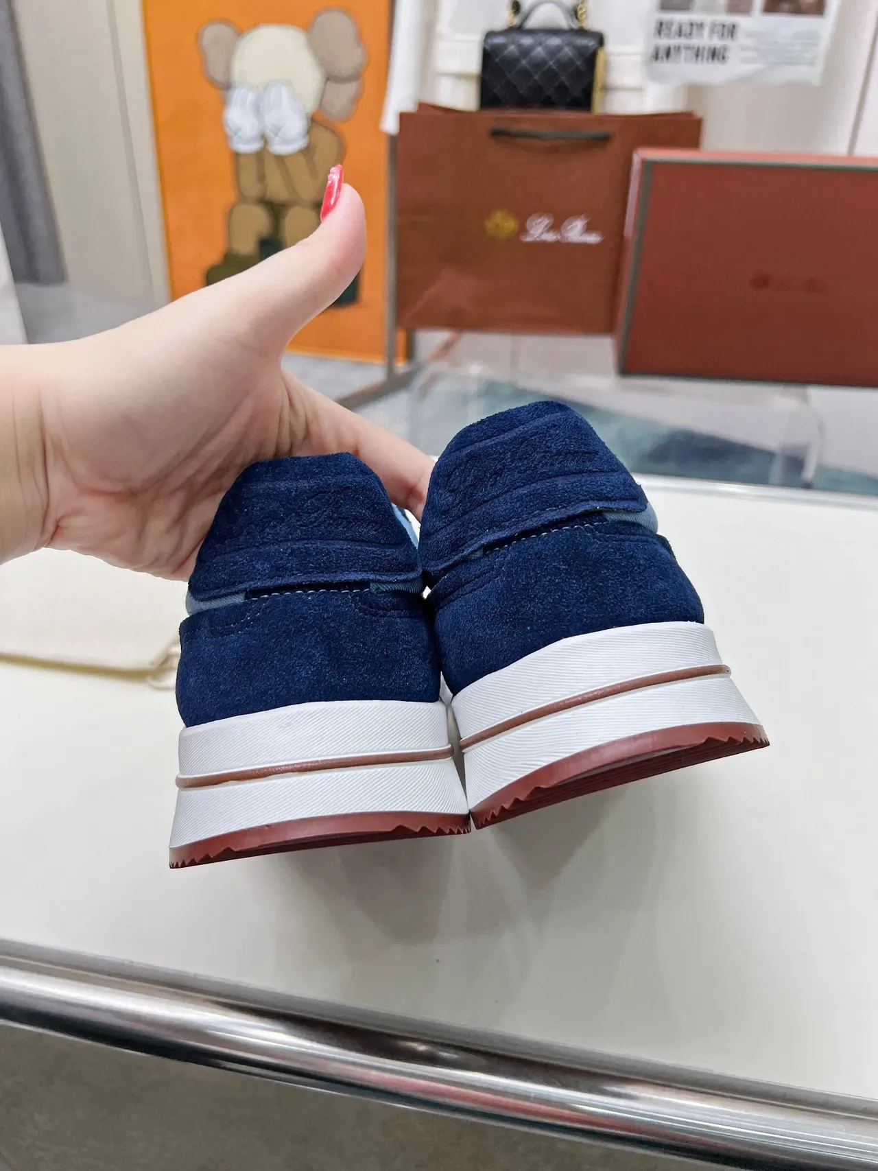 Loro Piana Tênis lifestyle de camurça e têxtil de duas cores 6