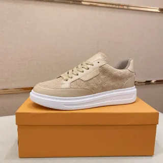 Louis Vuitton Zapatillas Lifestyle Beige Blanco Monogramado de Ante con Sobrecapas de Cuero Suave