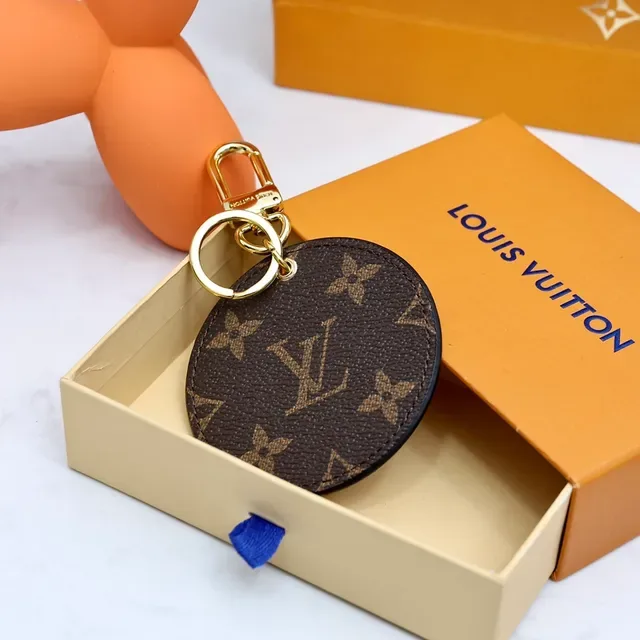 حقيبة كتف Louis Vuitton سوداء ذهبية دائرية منحوتة لوحة بروفايل كلاسيكي ونموذج 2