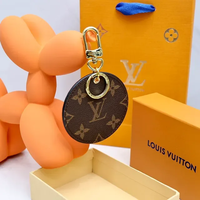 حقيبة كتف Louis Vuitton سوداء ذهبية دائرية منحوتة لوحة بروفايل كلاسيكي ونموذج 8