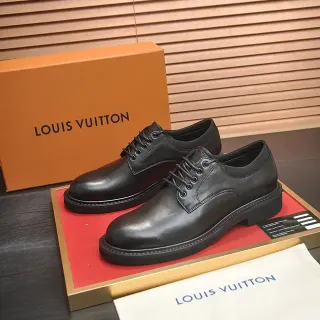 Louis Vuitton काले चमड़े की कैप टो ऑक्सफोर्ड जूते