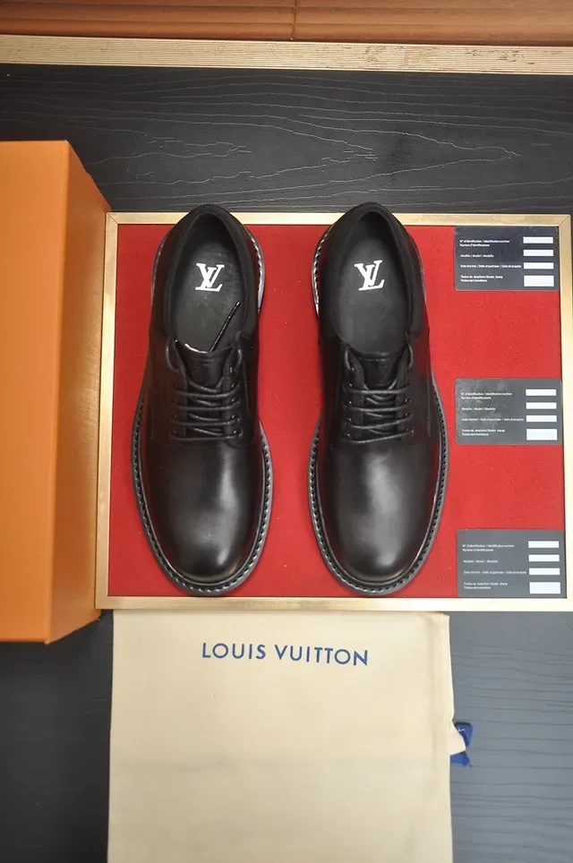 Louis Vuitton Black Leather Cap Toe Oxford Shoes 5