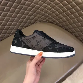 Louis Vuitton Preto Branco Monogram Lona Low-Top Lifestyle Tênis