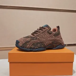 Louis Vuitton Brown Black Monogram Canvas Upper Sculpted Rubber Sole Lifestyle Sneakers