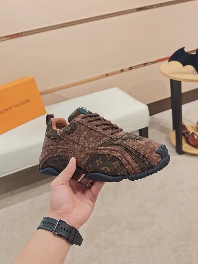 Louis Vuitton Brown Black Monogram Canvas Upper Sculpted Rubber Sole Lifestyle Sneakers 4