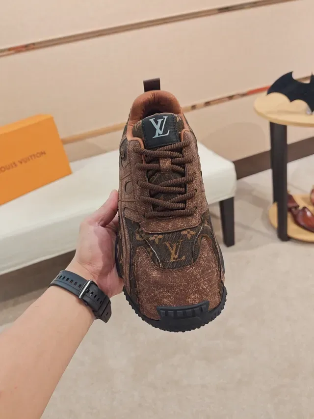 Louis Vuitton Brown Black Monogram Canvas Upper Sculpted Rubber Sole Lifestyle Sneakers 5