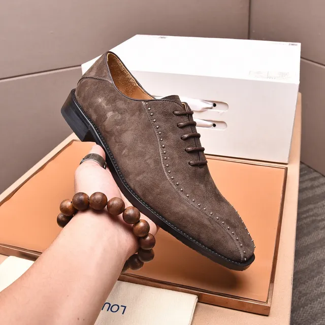 Louis Vuitton Marrom Preto Suede Superior Bico Quadrado Brogue 4