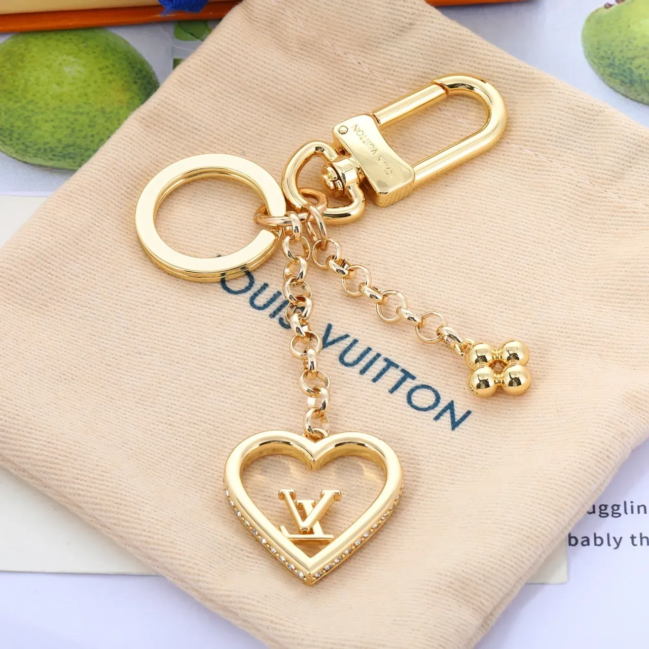 Louis Vuitton CoEUR Gold Blue Metal Heart-Shaped Pendant Bracelet 5