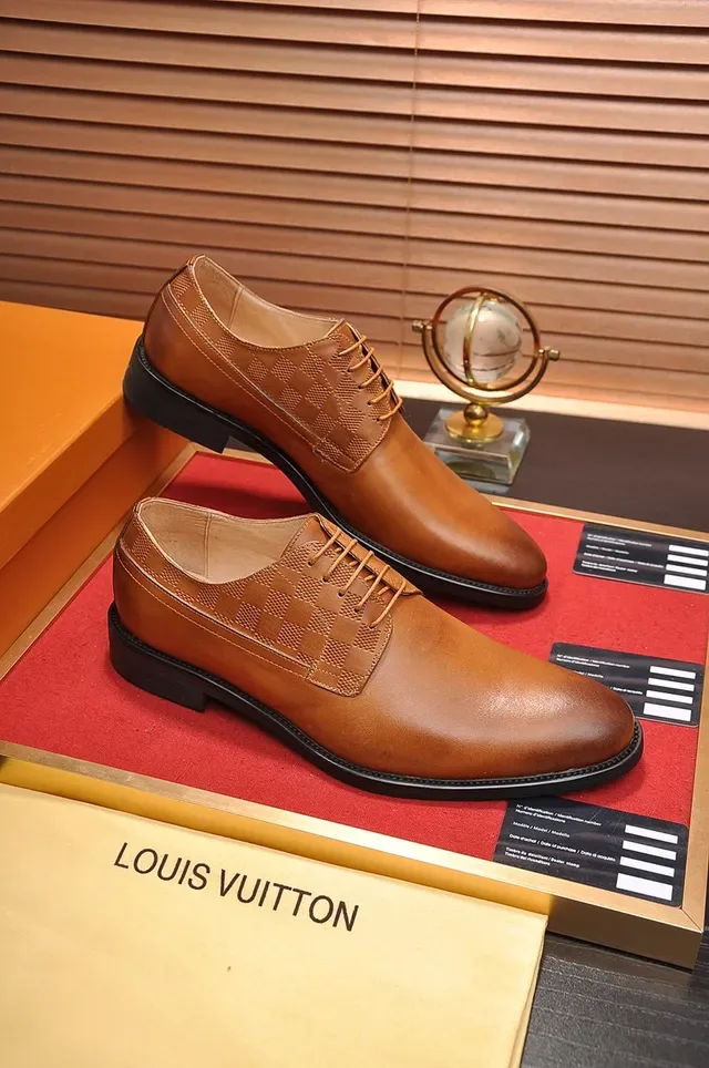 Louis Vuitton Chaussures Oxford Cuir Tan Damier Embossé 4