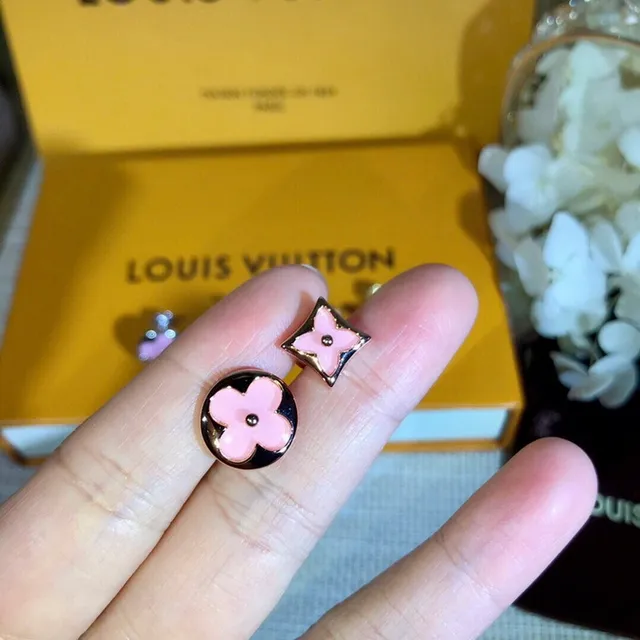 Louis Vuitton Brincos Motivo Floral Flores Rosa Vermelho Acabamento Esmalte 7
