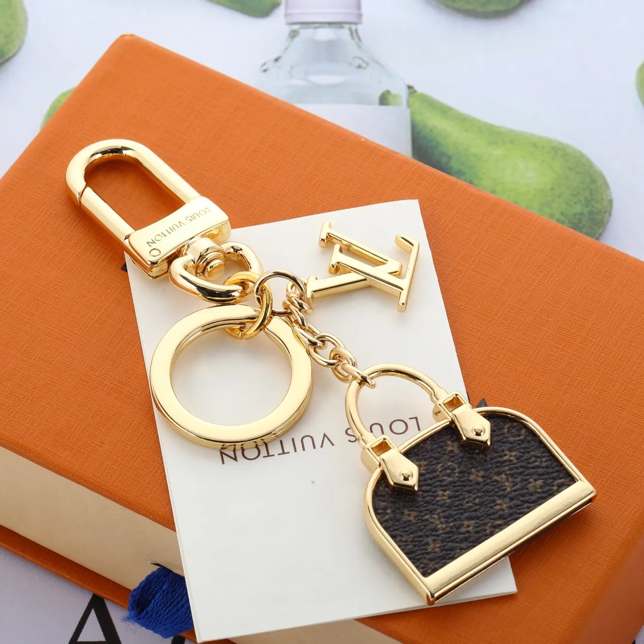Louis Vuitton 金棕金属印花皮革手提袋 8