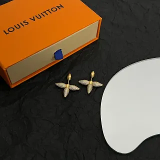 Louis Vuitton brincos de flor de quatro pétalas com cristal pavé em ouro e prata