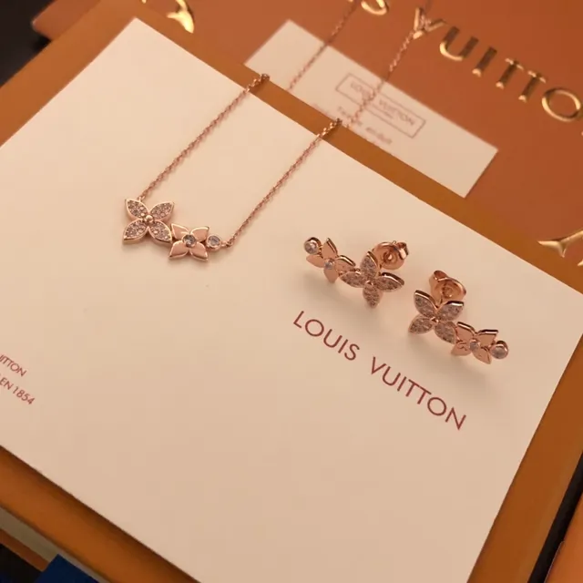 Louis Vuitton金色透明玫瑰Pavé-Set水晶项链 5