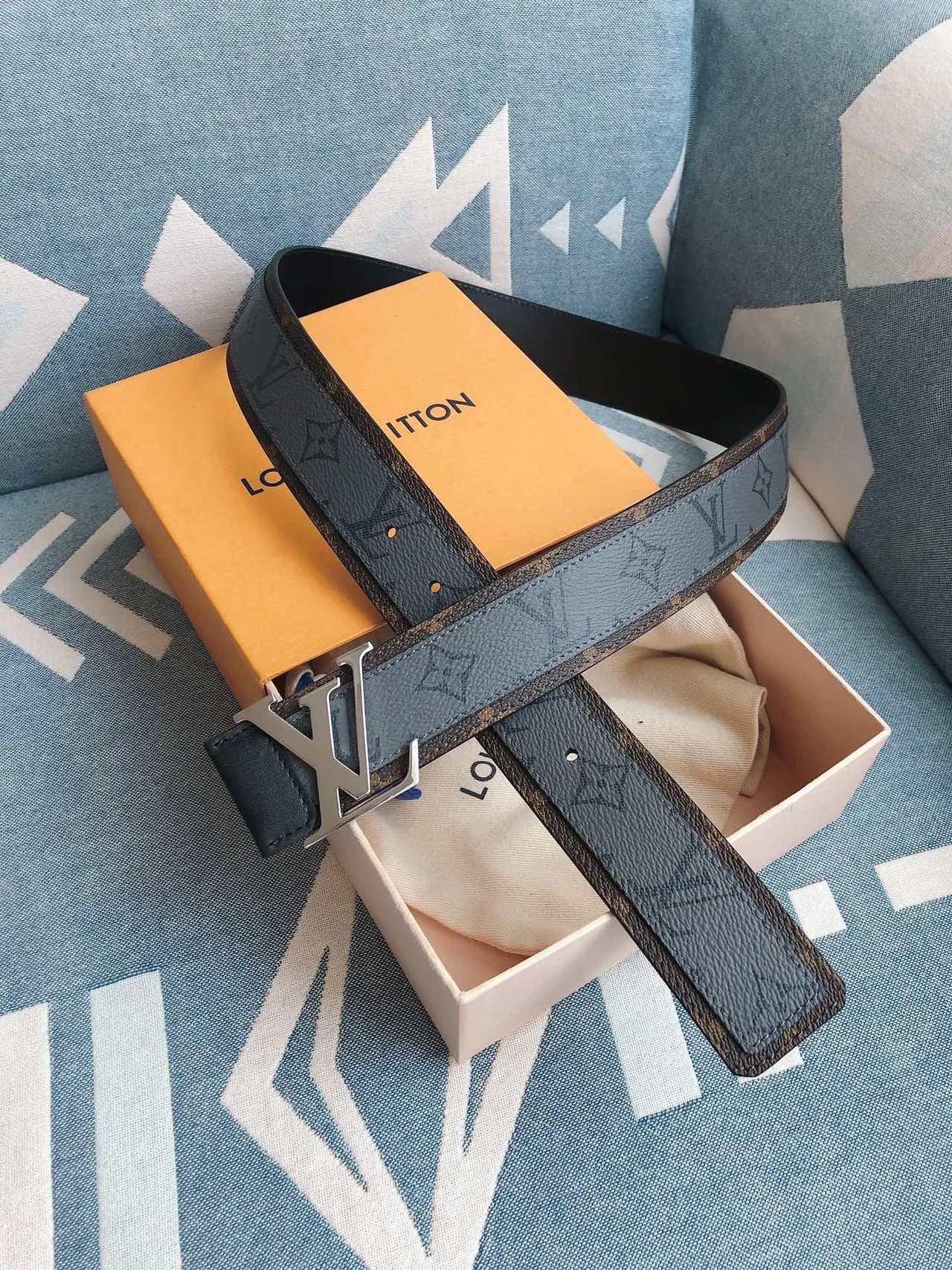 Louis Vuitton Gray Brown Reversible Monogram Reverse Print Leather Belt 3