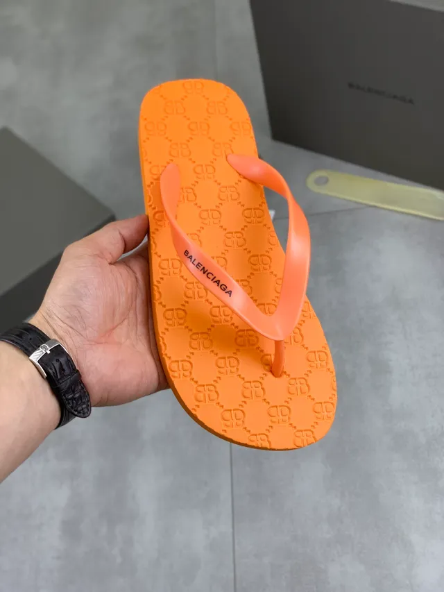 Louis Vuitton Green Orange Molded Monogram Pattern Rubber Construction Slippers 13