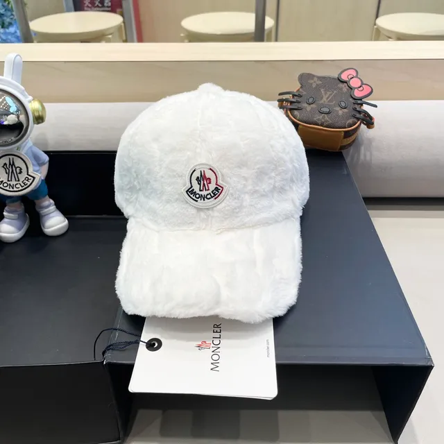 Louis Vuitton Hello Kitty Monogram 迷你水桶包 2