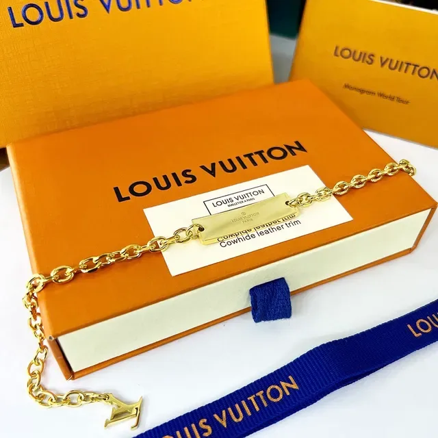 Louis Vuitton Iconic Monogram Gold-Tone Chain Bracelet 4