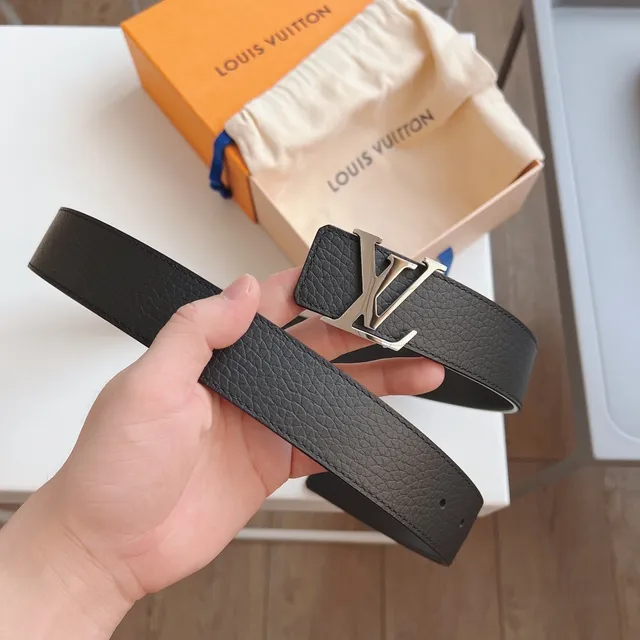 Louis Vuitton Interlocking LV Buckle حزام جلد أسود pebble 6