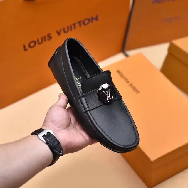 Louis Vuitton 黑色银色皮革便士乐福鞋 7