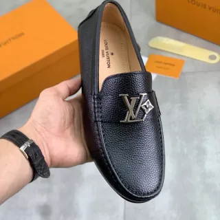 Louis Vuitton موسين أسود فضي جلد مموج معدن LV Monogram Buckle موسين