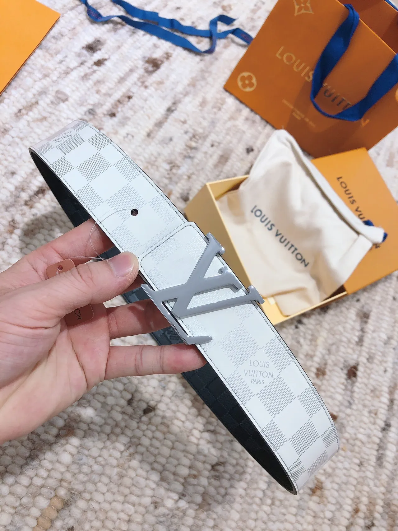 Louis Vuitton LV Ceinture Blanc et Gris Damier Cuir 6
