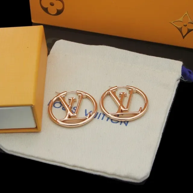Boucles d'oreilles Louis Vuitton LV Circle Hoop Gold Silver Circular Interlocking Monogram 2