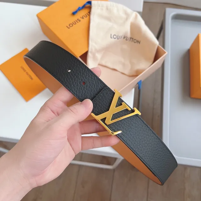 Louis Vuitton LV Initiales Black and Tan Leather Belt 2