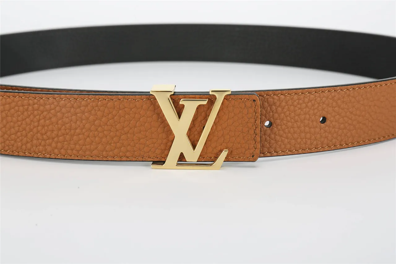 Louis Vuitton LV Initiales حزام جلد بني بحبيبات 6